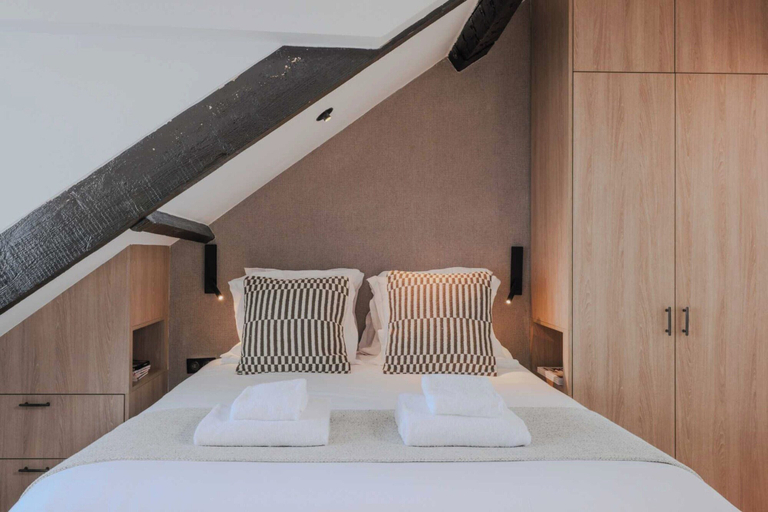 Others 1, Charming and intimate apartment - 2BR/3P - Louvre, Paris