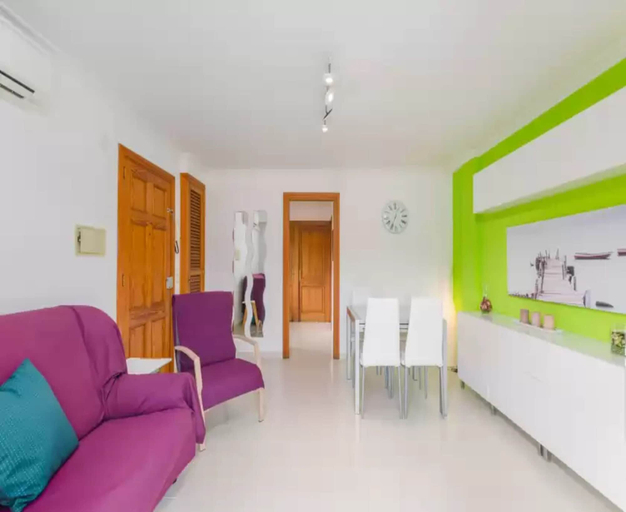 Others 5, - House In, Baleares