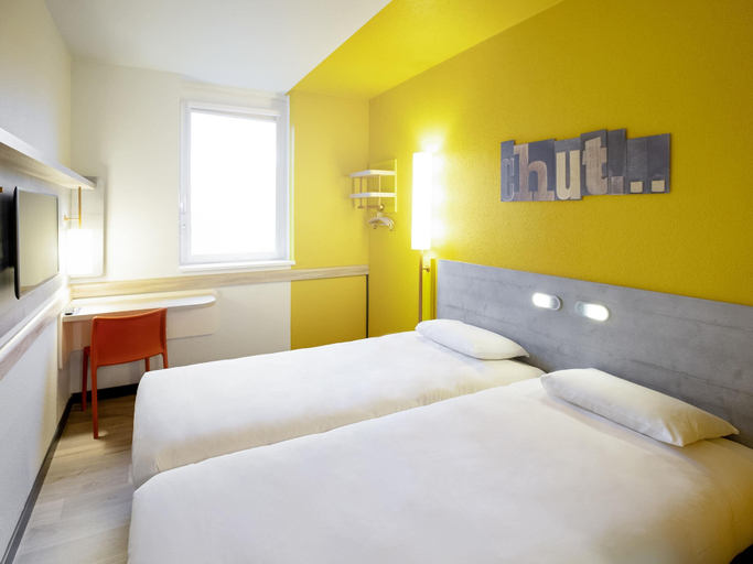 Bedroom 3, Ibis budget Geneve Aeroport, Genève