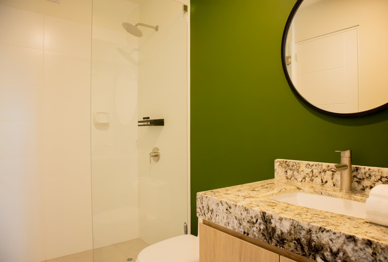 Exterior 3, w Contemporary 1BR w/ Balcony in Miraflores, Lima