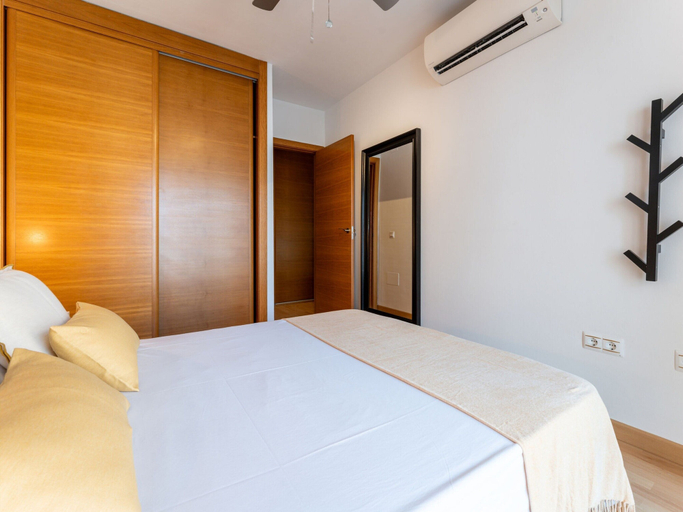 Room 4, Faro's Malaga Citylights - Amazing Roof Terrace, Málaga
