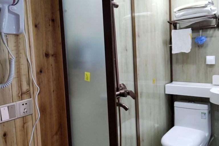 Bathroom, Chiyou Valley Homestay, Loudi