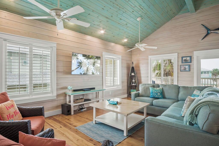 Interior 4, Sandy Craic - Elevator! Beach Gear Credit Included, Nueces