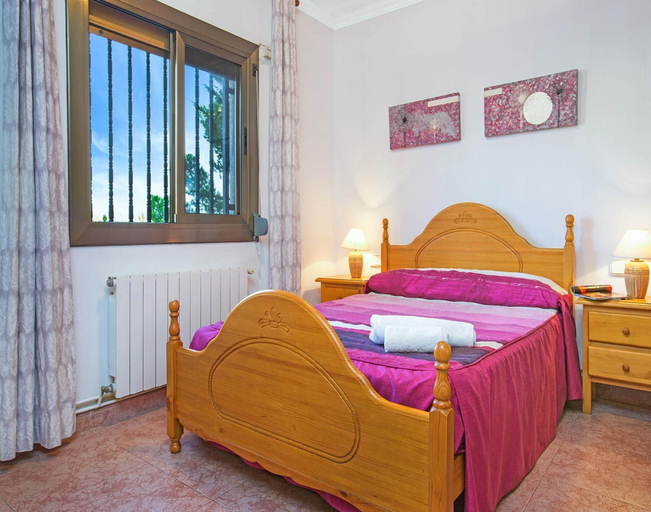 Room 2, Villa Near Beach in Lloret de Mar, Girona