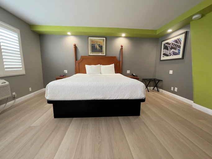 Bedroom 5, The SeaScape Inn, San Francisco