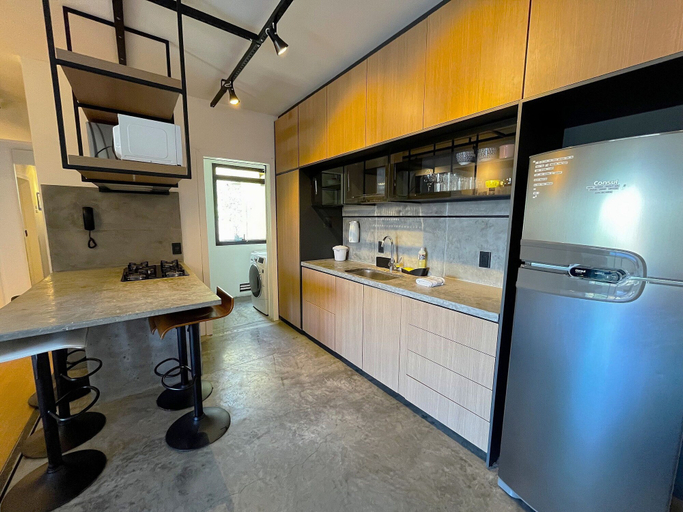 Private kitchen 4, Apt w/ Barbecue 650m From the Lagoon Ruh0109, Florianopolis
