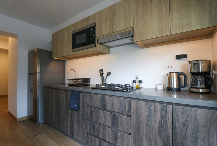 Exterior 2, w Graceful 1BR w/ Perfect Balcony in Miraflores, Lima