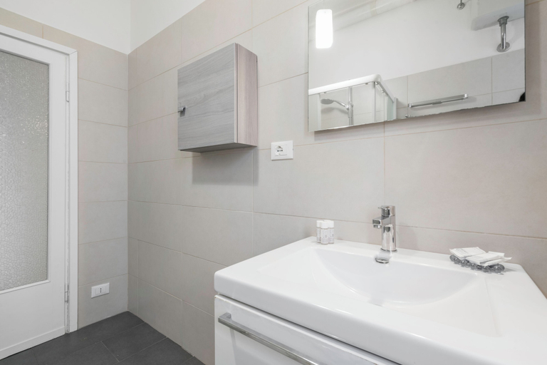 Bathroom 3, Romina Apartment, Florence, Campo Marte, Florence