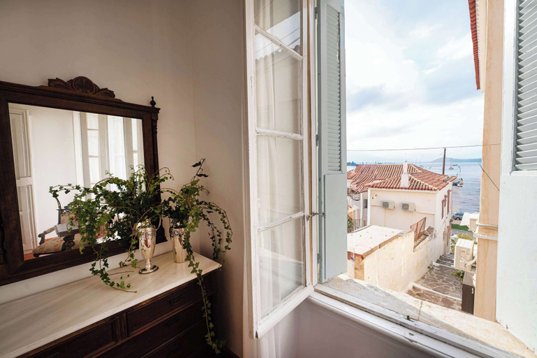 Room 5, Akanthos Poros Chic Seaside Retreat Built in 1904, Attica