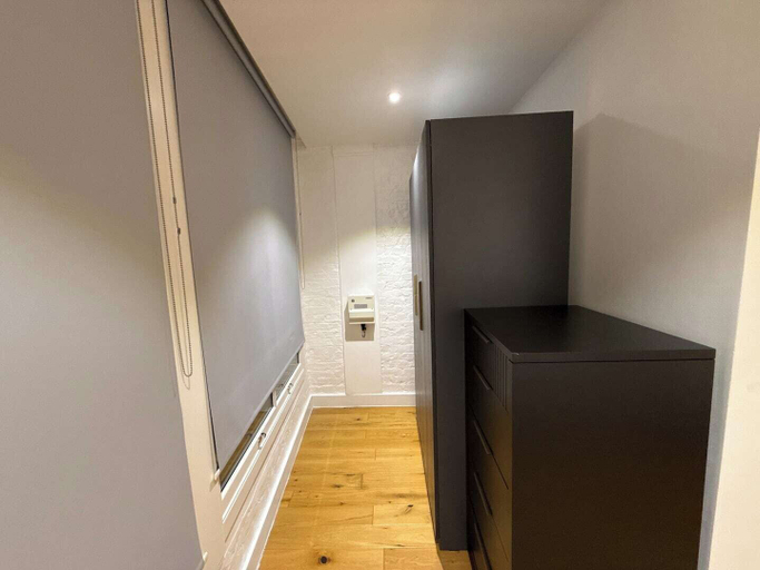 Room 3, Citylink Central Flat 3, London