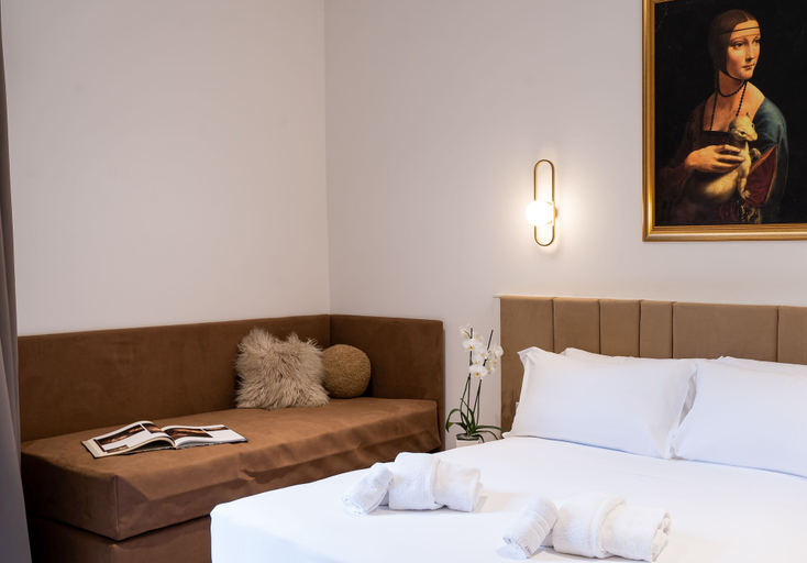 Bedroom 2, Romart luxury rooms, Roma