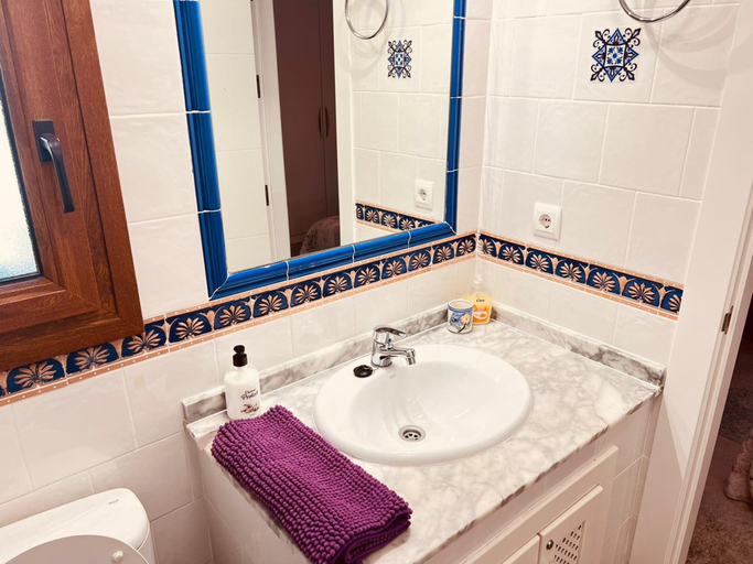 Bathroom 4, Flat Near Golf & Market, Alicante