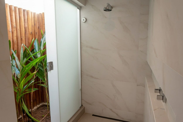 Bathroom 5, Hotel Paraiso do Morro, Porto Seguro