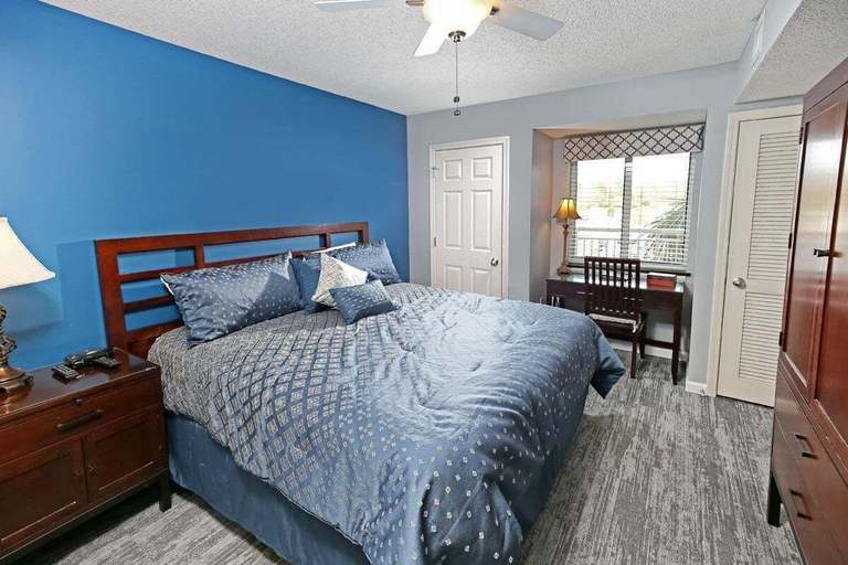 Interior 4, Yacht Club 2-404, Horry