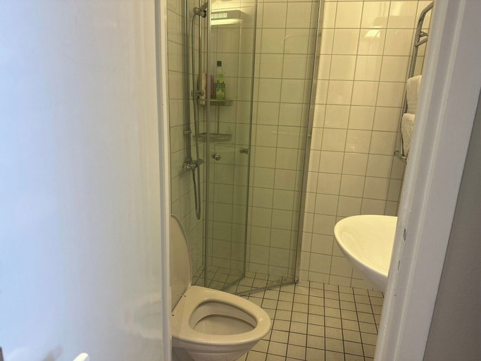 Bathroom, Cozy one Room Apartment in Stockholm, Stockholm