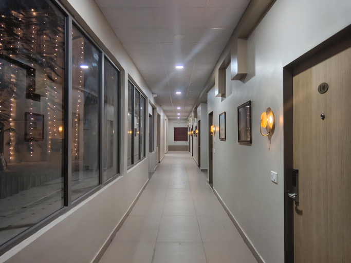 Interior 3, V Club Bhuj, Kachchh