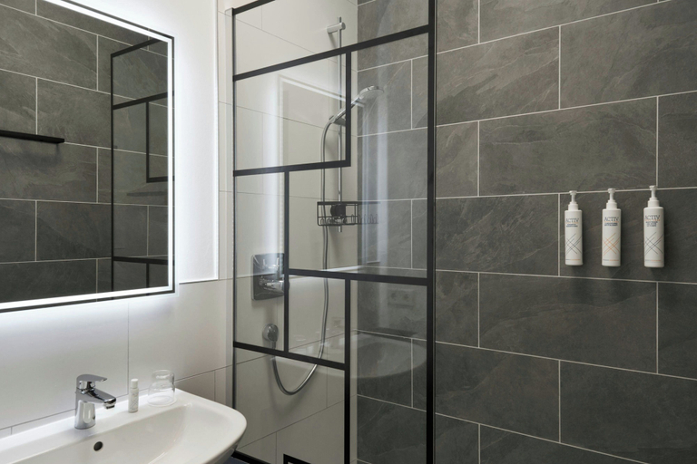 Bathroom 5, Four Points Flex By Sheraton Östringen, Karlsruhe