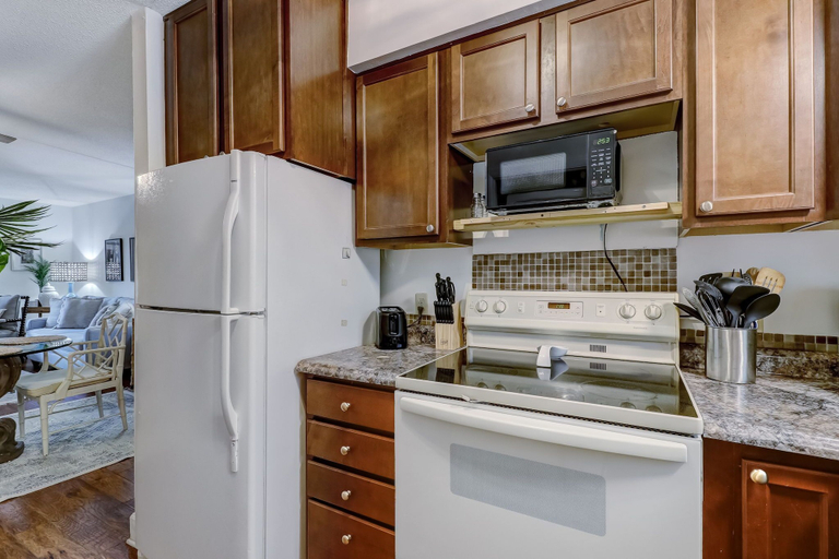 Interior 3, Amelia Landings 6C, Nassau