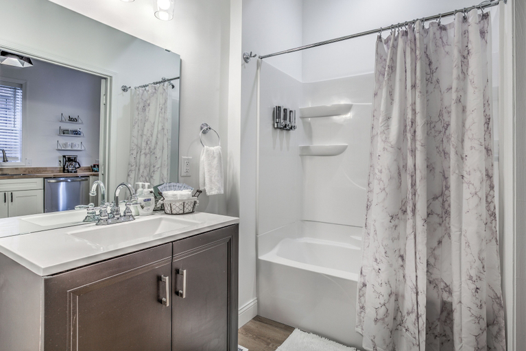 Interior 2, 4632 First Floor Hidden Gem, Saint Louis