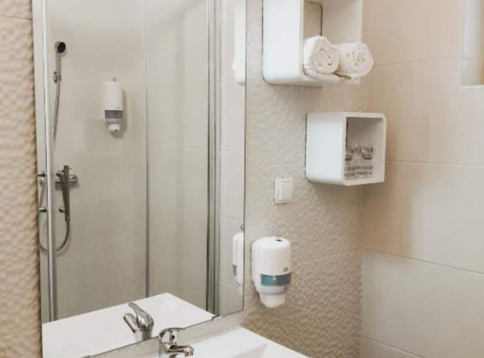 Bathroom, Hotel Orion Vodice, Vodice