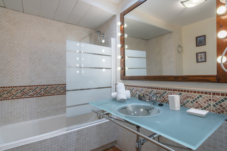 Bathroom 5, Apartment by Isla Canela Golf, Huelva