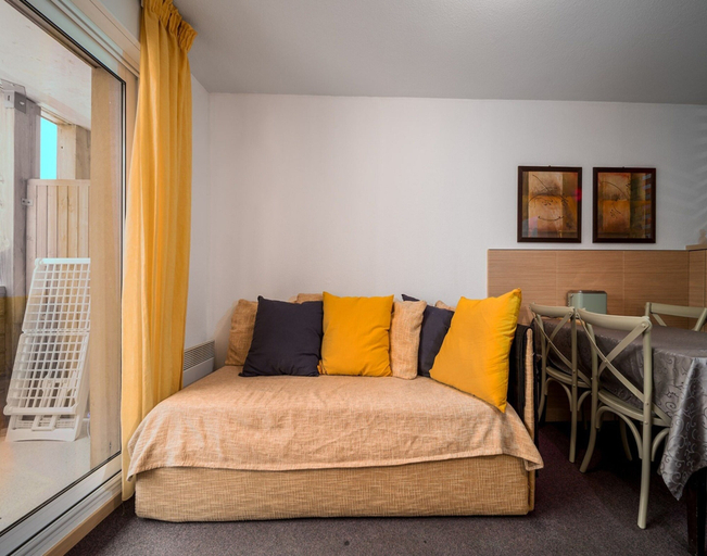 Bathroom, Apartment in France With Mountain Views & Pool, Alpes-de-Haute-Provence