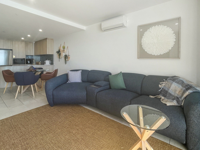 Living room 5, Coastal Chic in Batemans Bay - Your Perfect Escape, Eurobodalla