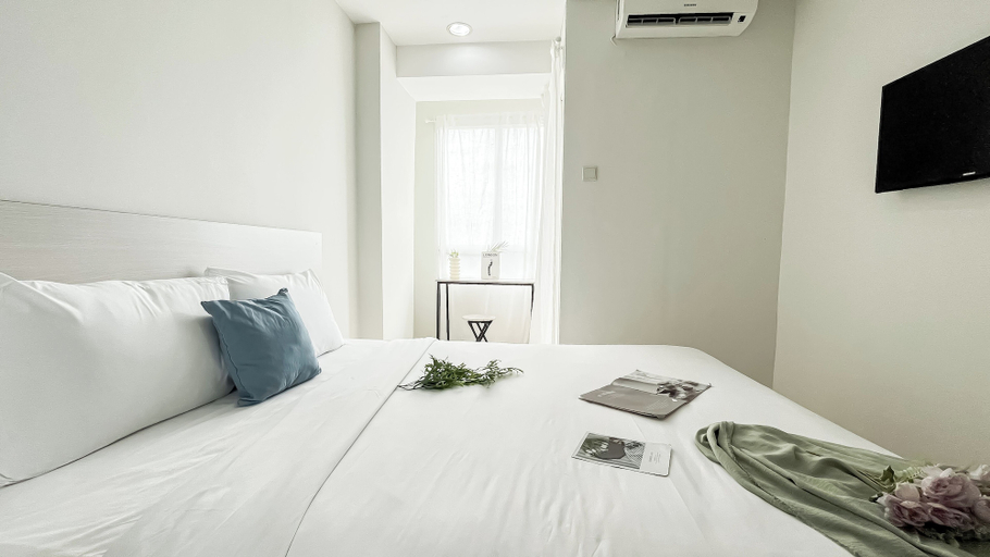 Interior 3, Chic And Sleek Studio At Apartment Cinere Bellevue, Depok
