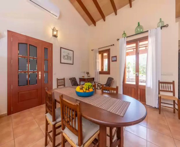 Dining 3, Els Garrovers - Villa With Private Pool. Free Wifi, Baleares