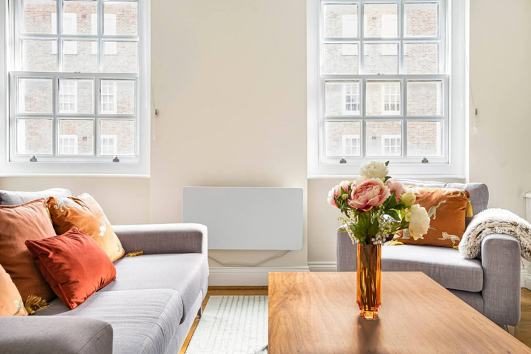 Room 2, Cosy Marylebone Residence Super Fast Wifi, London