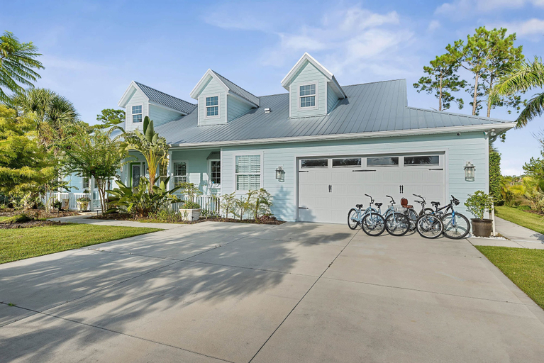 Room 4, 5BR Retreat Pool Opt Heated Spa Bikes Views, Flagler