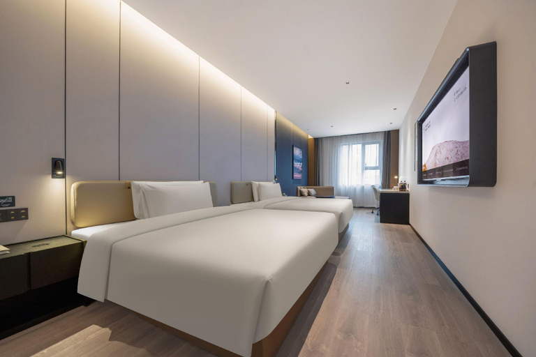 Bedroom 2, Atour Hotel Jinan Daming Lake Beiyuan Street, Jinan