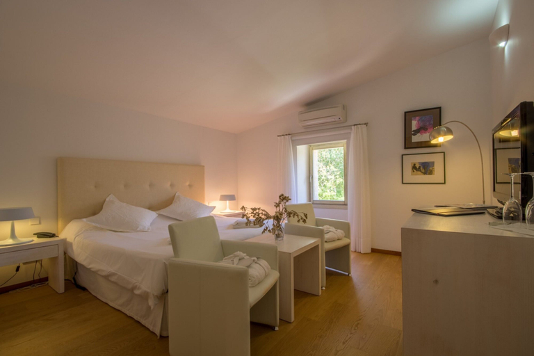 Room 3, Son Simo Vell Pool & Vineyard Views, Baleares