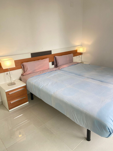 Room 5, Modern Beachfront Home in Torrevieja, Alicante