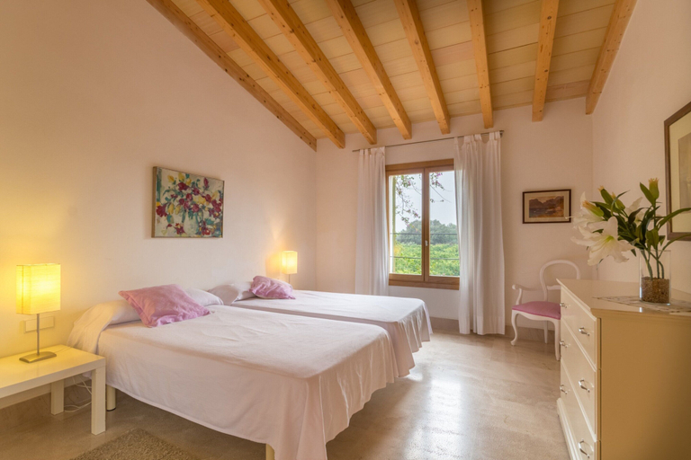 Room 5, Son Puca I Villa With Saltwater Pool, Baleares