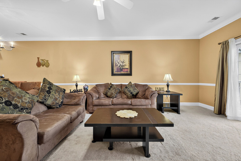 Interior 2, Magnolia Pointe Luster Leaf 4833-302, Horry
