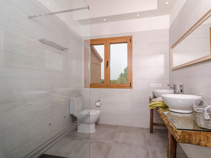 Others 5, Can Xesquet - Villa With Private Pool. Free Wifi, Baleares