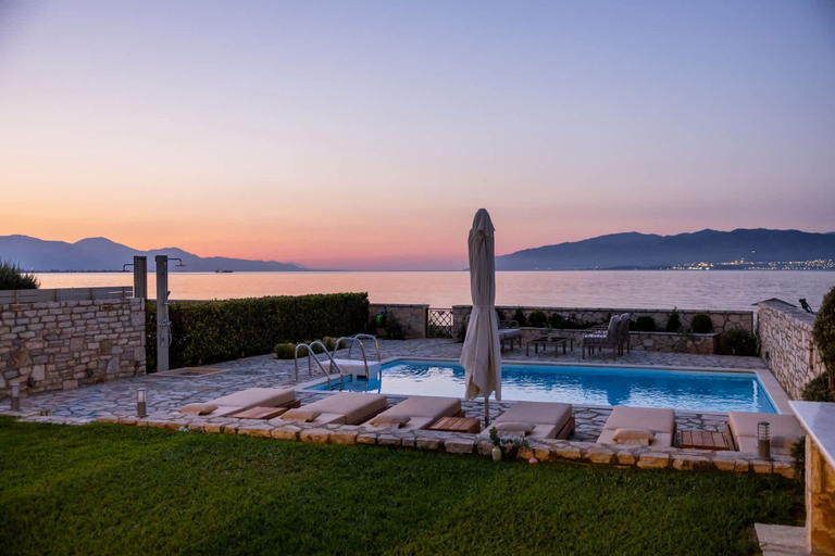 Room 1, Seafront Villa Ciel with Private Pool in Nafpaktos, West Greece
