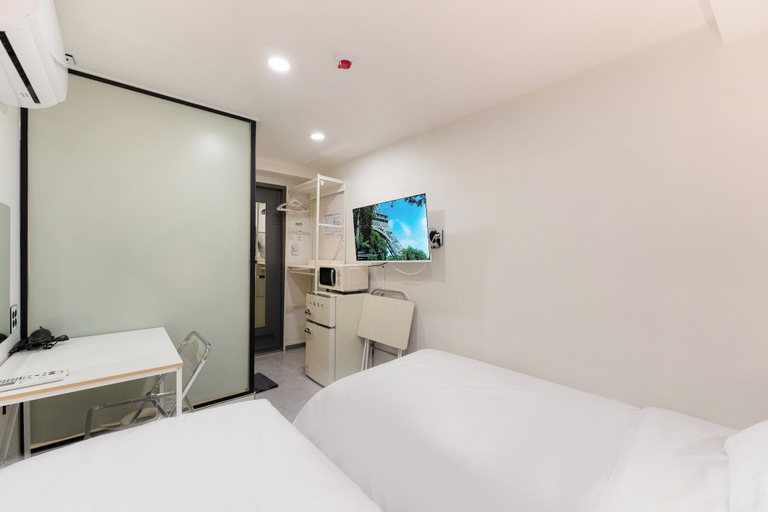 Room 5, Hello Hostel, Jongno