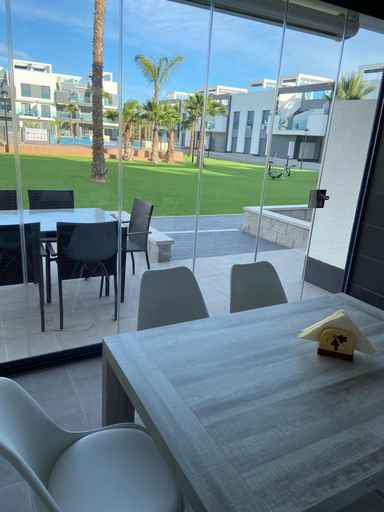 Dining, Apartment in Guardamar Near Beach, Alicante