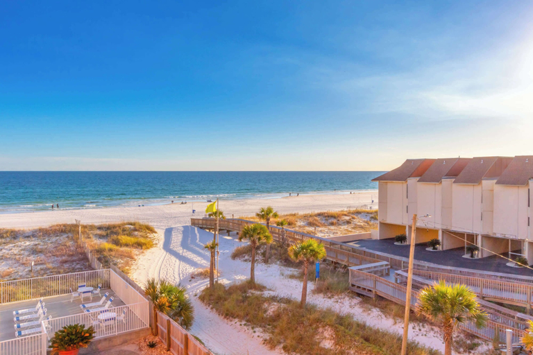 Room 4, Gulf View 2 Bed Beaches Pool Dining and Fun, Baldwin