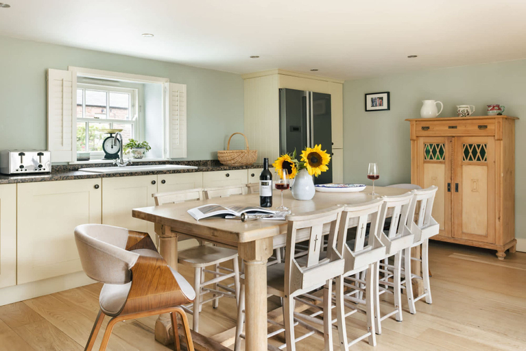 Room 3, Glen Bank in Brampton, Cumbria