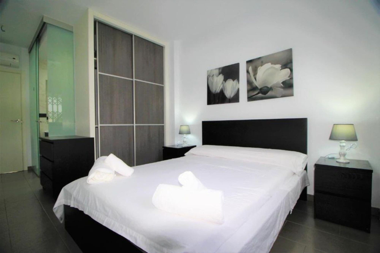 Room 5, Cozy Orihuela Stay for 5, Alicante