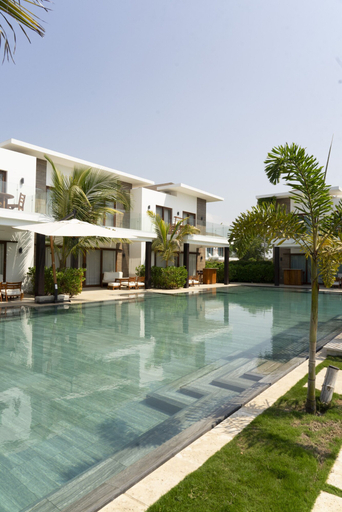 Room 3, Pool Entry 7 Guests 2 Bedrooms, Taxisco