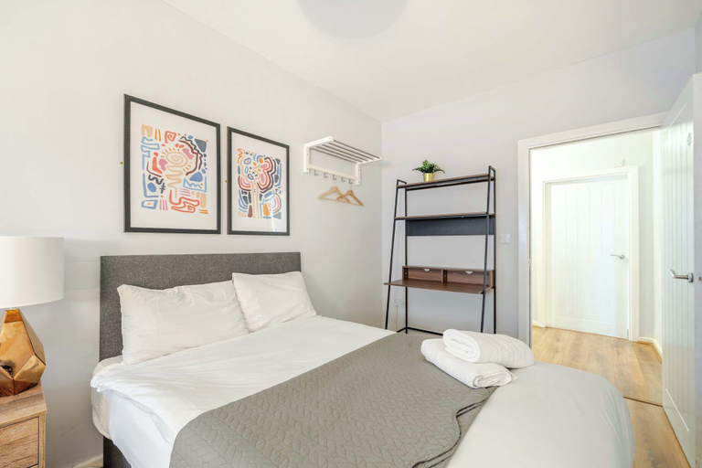 Room 3, Host Stay Apartment 2 Stanley Street, Sefton