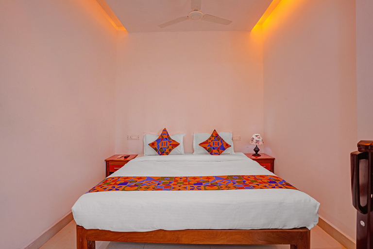 Room 5, Fabhotel Ravai Beach - 500m From Calangute Beach, North Goa