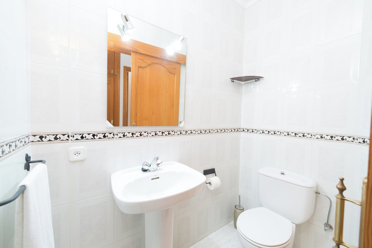 Bathroom 3, Es Desaigua - Villa With Private Pool In Llubi, Baleares