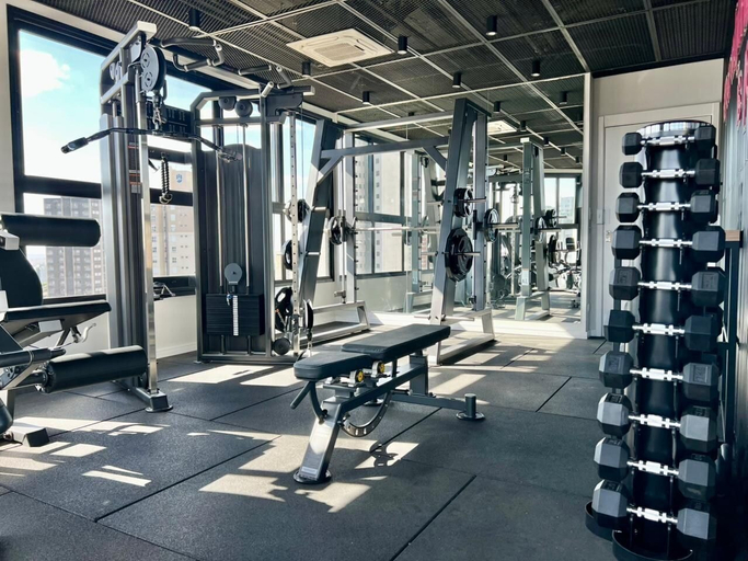 Fitness facility 2, Aptos no Centro com Piscina e Academia, Maringá