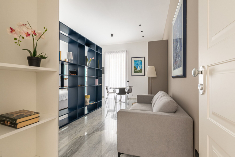 Room 2, Palazzo Giglio Charme Suite 1 by Wonderful Italy, Palermo