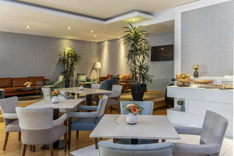 Food & Drinks 3, Hilton Nicosia